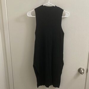 Sleeveless Black Knit Long Shirt - Classic Minimalist